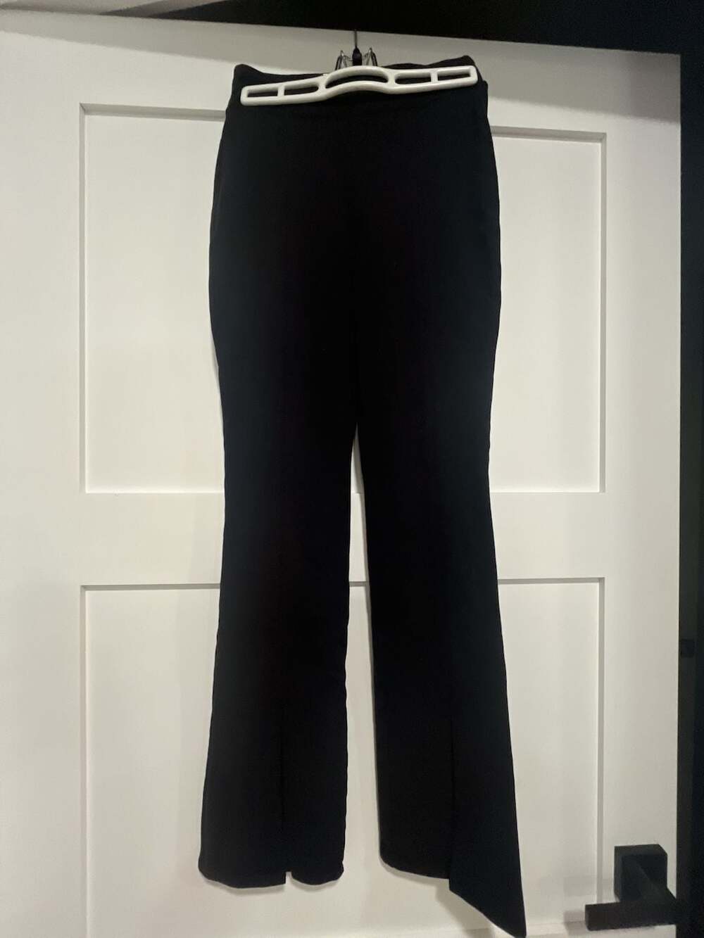 Alo Yoga Black Airbrush High-Waist Flare Leggings with Split Front Hem